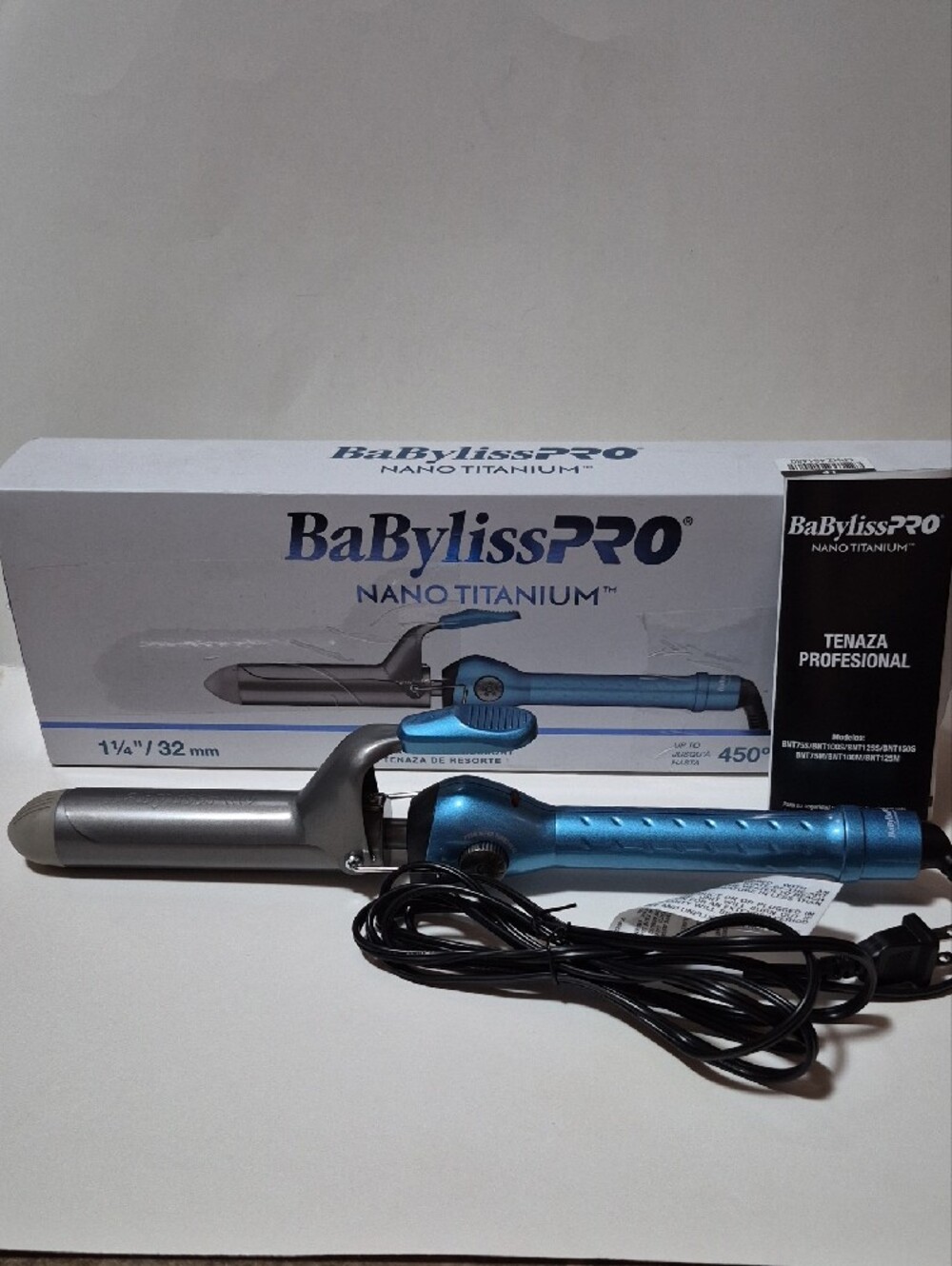 BaBylissPRO Nano Titanium Ceramic Coated 1¼" Curling Iron - Blue